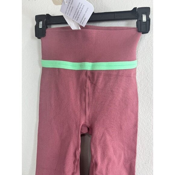 Nwt fabletics high waisted sculpknit cut out back leggings small new - Picture 4 of 10